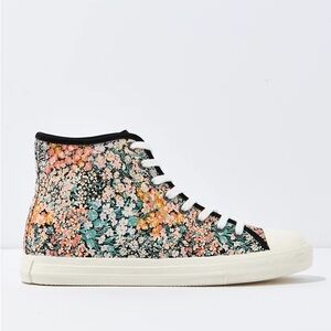 3/$25 American Eagle Floral High-Top Sneakers | Women’s 6 EU 36 | Canvas Lace-Up